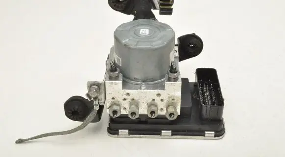 Volvo V60 ABS Pump 32214772