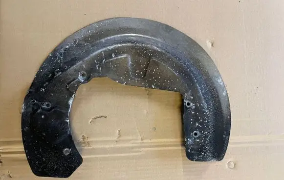 Porsche Panamera (971) Rear brake disc plate dust cover 971615312K