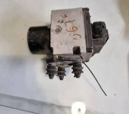 Volkswagen PASSAT B5.5 ABS Pump 3C0614095P