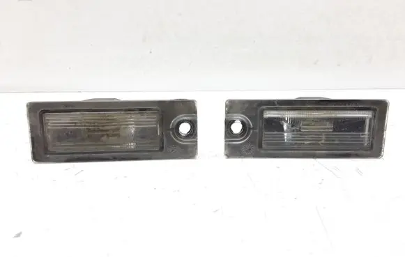 Volvo S60 Number plate light