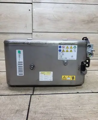 Mercedes-Benz E W212 Hybrid / electric car battery A7895840058