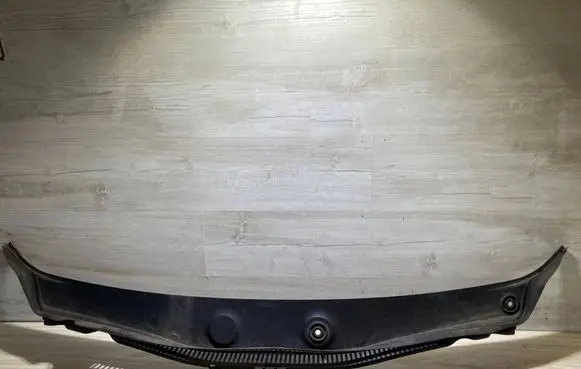 BMW X2 F39 Wiper trim 7429610