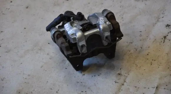 Skoda Superb B8 (3V) Rear brake caliper