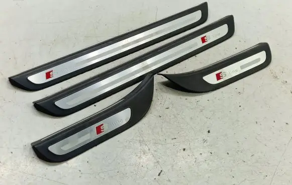 Audi Q5 SQ5 sill trim set (inner) 8R0853373 8R0853374