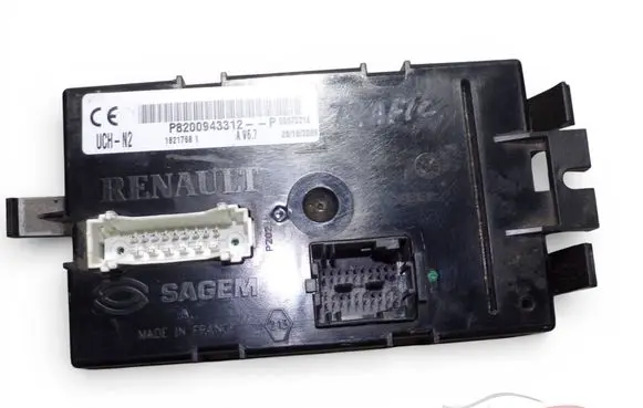 Renault Trafic II (X83) Comfort/convenience module P8200943312 8200943312