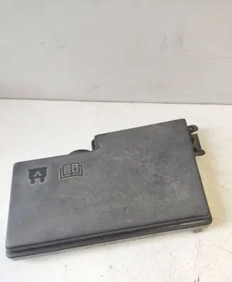 Ford Focus Fuse box cover AV6T14A076AB 19197 C9Y1D