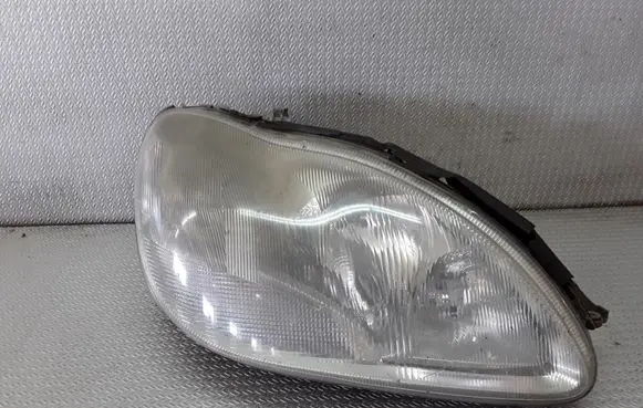 Mercedes-Benz S W220 Headlight/headlamp A2208200461