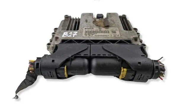 Alfa Romeo 147 Engine control unit/module 51806557 0281012882