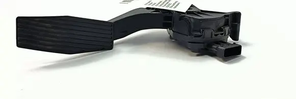 Opel Astra J Pedal assembly 13252702