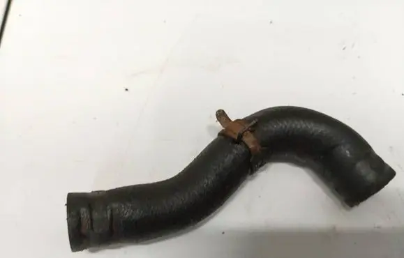 Suzuki Grand Vitara II Engine coolant pipe/hose 