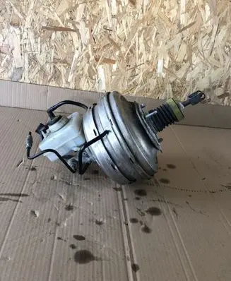 BMW 5 E60 E61 Brake booster 296786556019 00021840102978