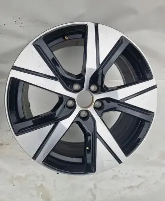 Volvo XC40 R19 alloy rim 