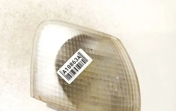 Volkswagen PASSAT B5 Front indicator light 3b0953050c