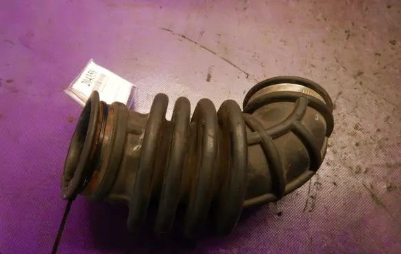 Ford Focus C-MAX Air intake hose/pipe 7M519A673D