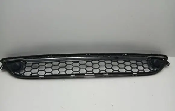 Volvo V60 Front bumper lower grill 30795021