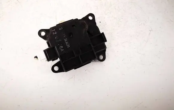 Nissan Juke I F15 Air flap motor/actuator