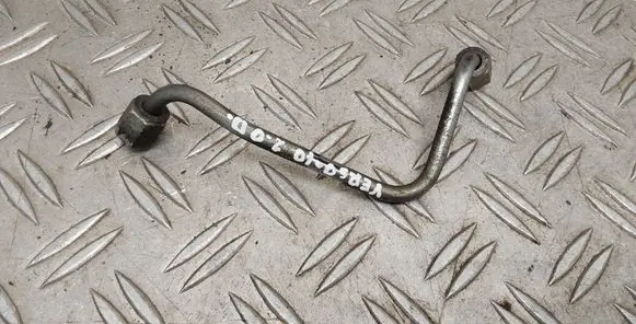 Toyota Verso Fuel injector supply line/pipe 