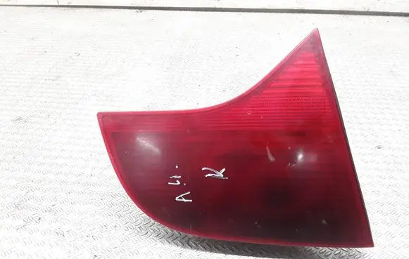 Audi A4 S4 B7 8E 8H Tailgate rear/tail lights 8E9945093