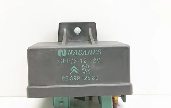 Citroen C5 Glow plug pre-heat relay 9639912580