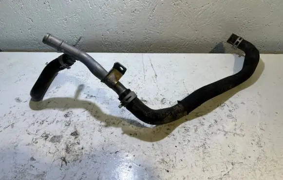 Nissan Qashqai Engine coolant pipe/hose