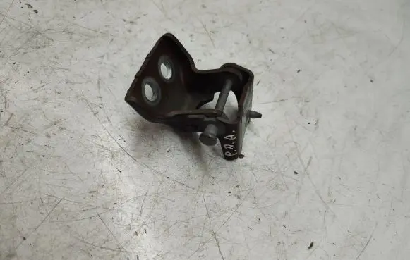 Peugeot 508 RXH Front door lower hinge 