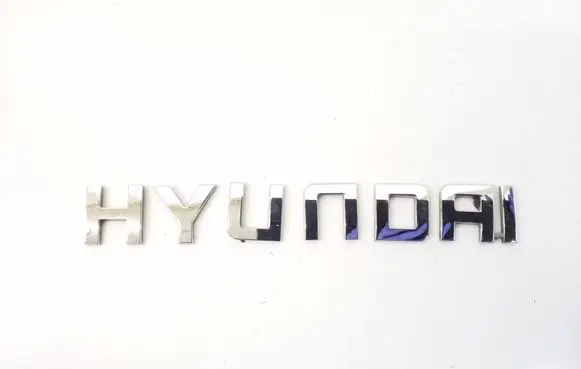 Hyundai Santa Fe Manufacturer badge logo/emblem 863212W000