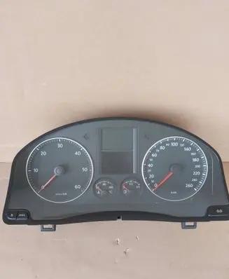 Volkswagen Golf VI Speedometer (instrument cluster) 1K0920863B V0007000 VWZBZ0G0014887