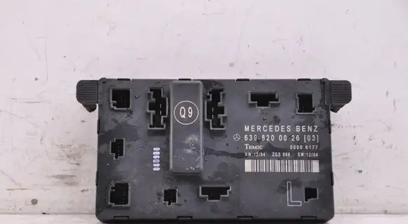 Mercedes-Benz Vito Viano W639 Door control unit/module 6398200026