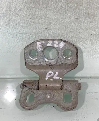 Mercedes-Benz E W210 Front door upper hinge