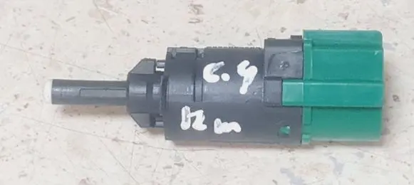 Citroen C4 II Brake pedal sensor switch 9670430580