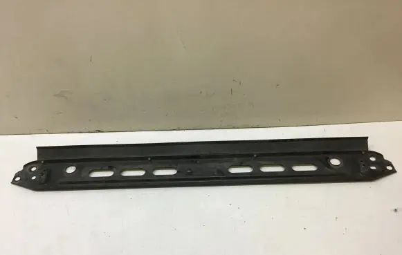Volvo XC60 Bottom radiator support slam panel 31265124