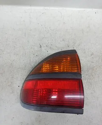 Renault Laguna I Rear/tail lights 7700420122 67742931