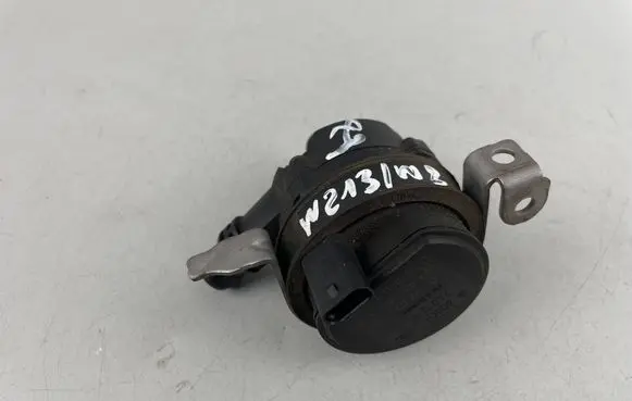 Mercedes-Benz E W213 Electric auxiliary coolant/water pump A0005005400 A6541411300
