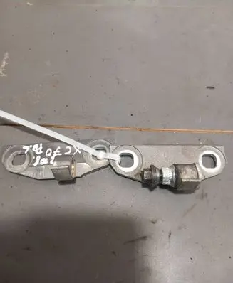 Volvo XC70 Tailgate hinge 