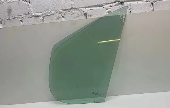 Opel Vivaro Front door vent window glass four-door 43R00049 DOT24AS2M25
