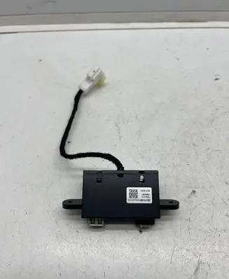 MG ZS USB socket connector 10966397 PQS0531 20210805