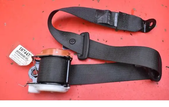Opel Mokka Front seatbelt 95108176L