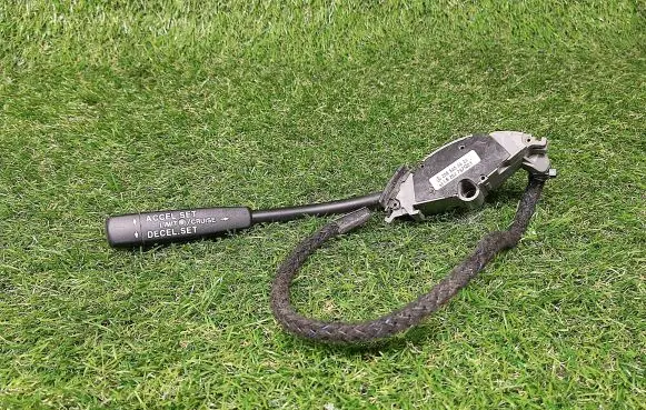 Mercedes-Benz E W210 Cruise control stalk 2085450424