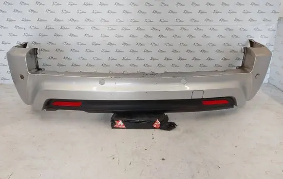 BMW X3 E83 Rear bumper 3414339