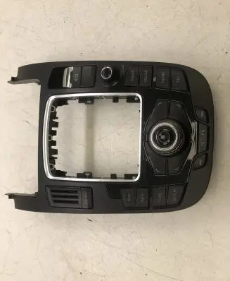 Head unit multimedia control
