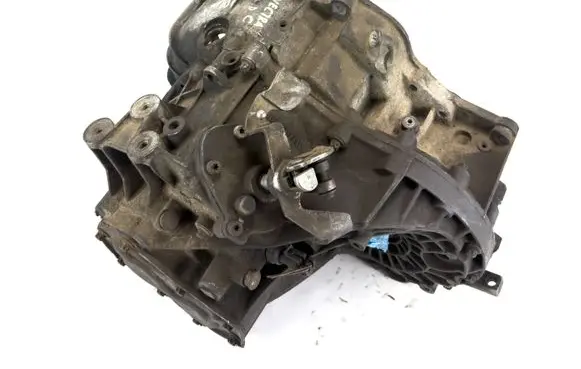 Opel Vectra C Manual 5 speed gearbox 5495775