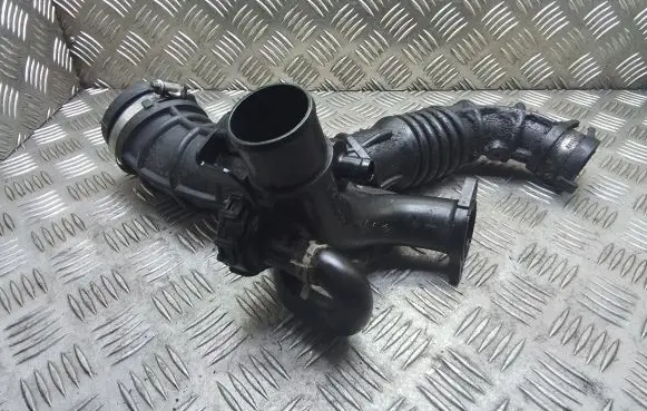 Renault Megane II Intercooler hose/pipe 8200323338 8200500383