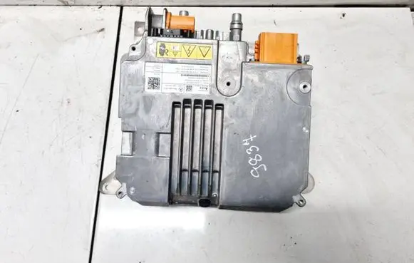 Mercedes-Benz EQB Voltage converter inverter A0009006844