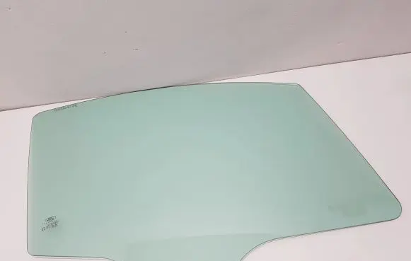 Ford Turneo Courier Front door window glass four-door ET76A21410A