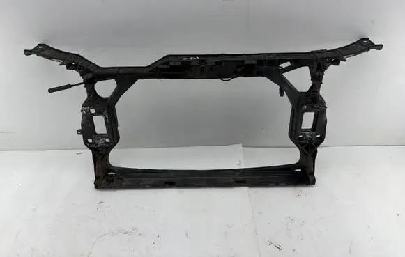 Audi A5 8T 8F Radiator support slam panel bracket 8K0805499