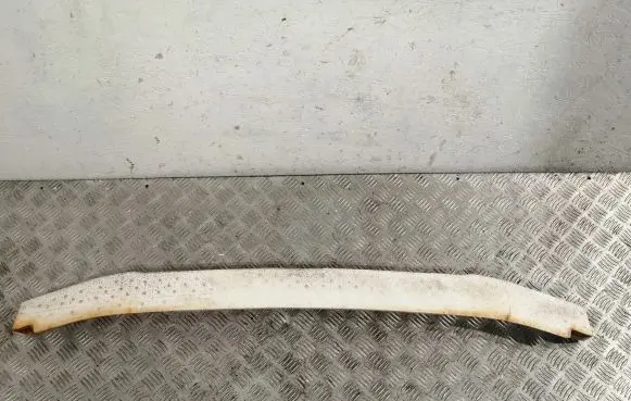 Toyota Verso Front bumper foam support bar 526110F010