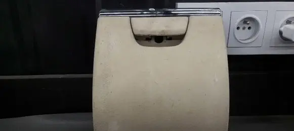 Citroen C6 Glove box