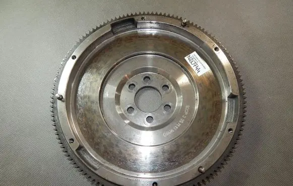 Volkswagen Golf VII Flywheel 03C105273P