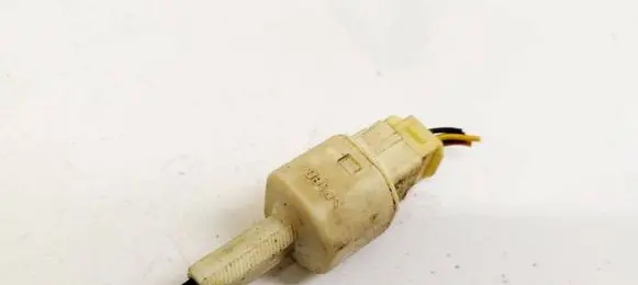 Toyota Yaris Brake pedal sensor switch