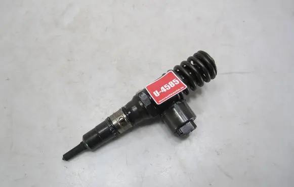 Fuel injector